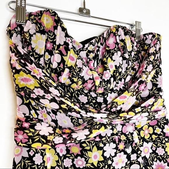 Shoshanna | Floral Strapless Mini Dress - Picture 4 of 7